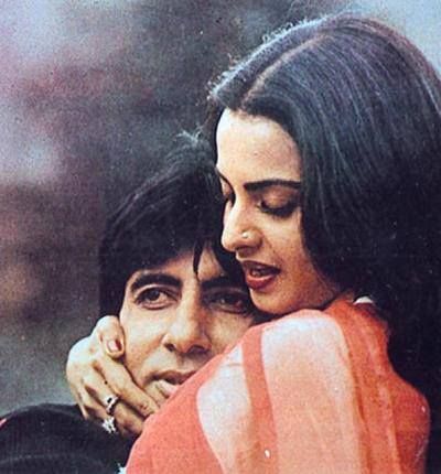 Rekha with Amitabh – a movie scene.