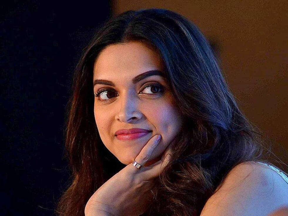 Deepika Padukone’s Life Assessment: Birth Chart and Palm Reading